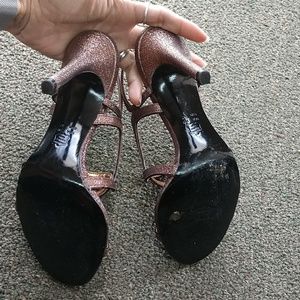 Nina Shoes - Nina, Metallic Copper Colored heels. Size 7. Nina Shoes - Nina, Metallic Copper Colored heels. Size 7.